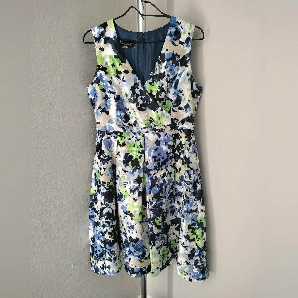 Black Label Evan-Picone Floral Dress